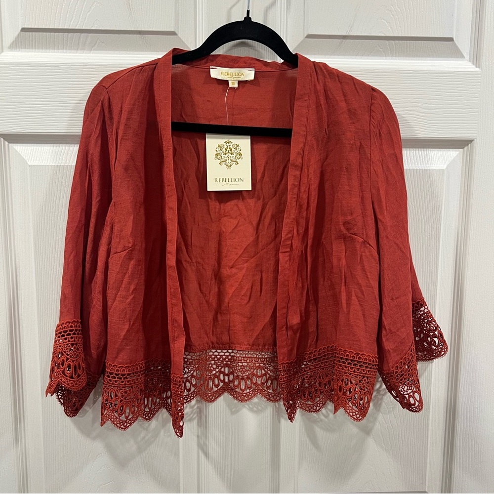 Rebellion Again Woven Lace Trim Kimono Top Rust Red Size XS NWT